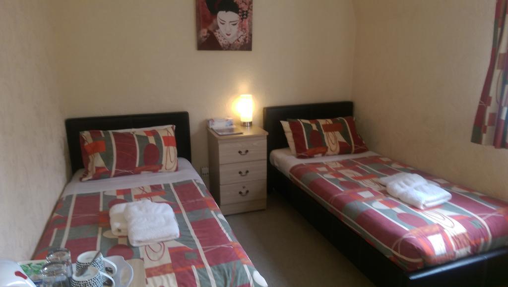 Alba Guest House Aberdeen Esterno foto